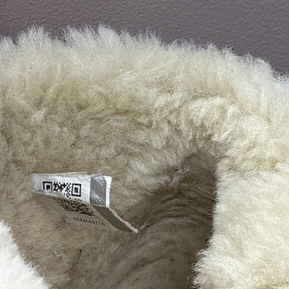 UGG Australia Mini Bailey Button Shearling Boots Size 10 Chestnut Brown - Picture 7 of 11